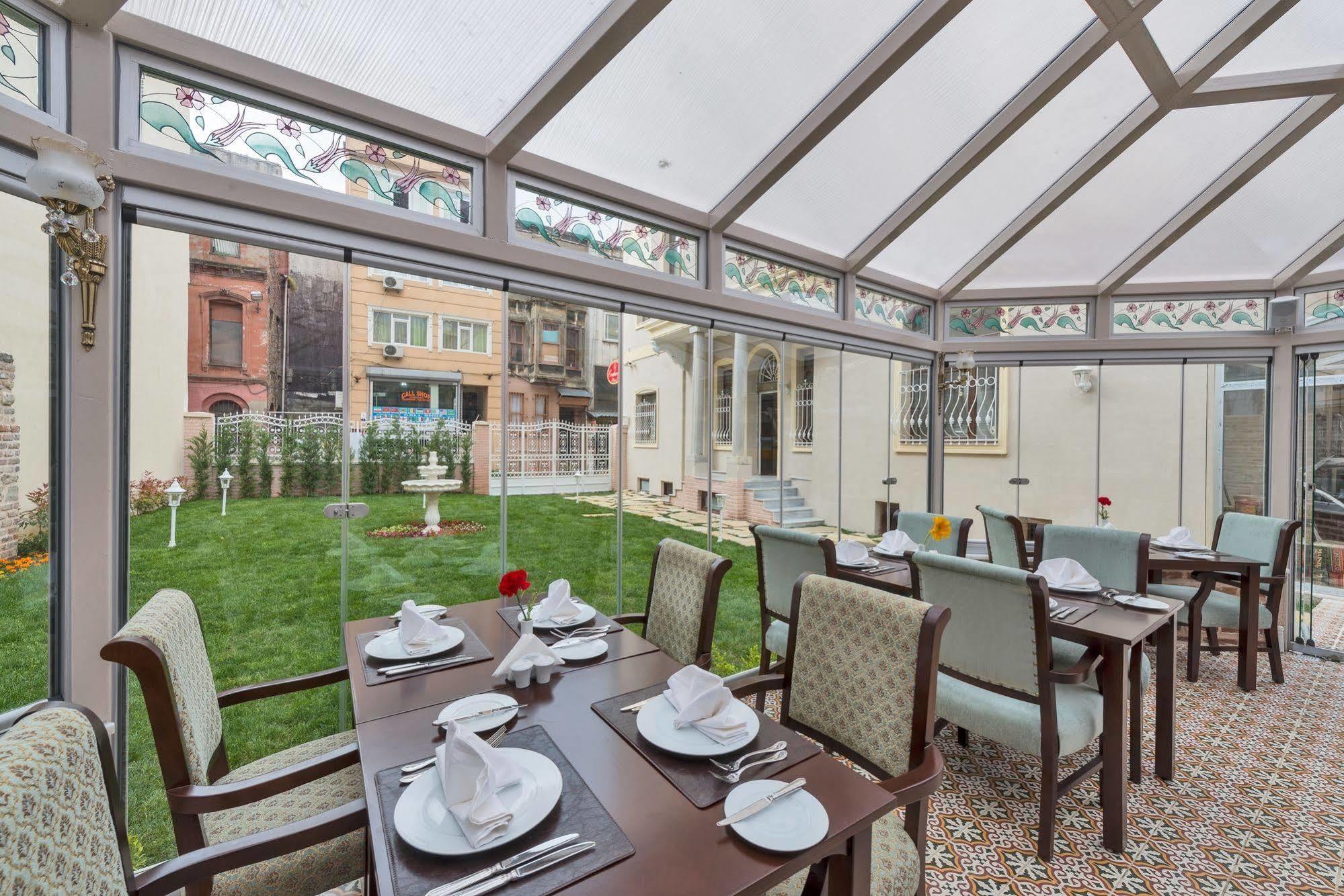 Enderun Hotel Istanbul Ngoại thất bức ảnh